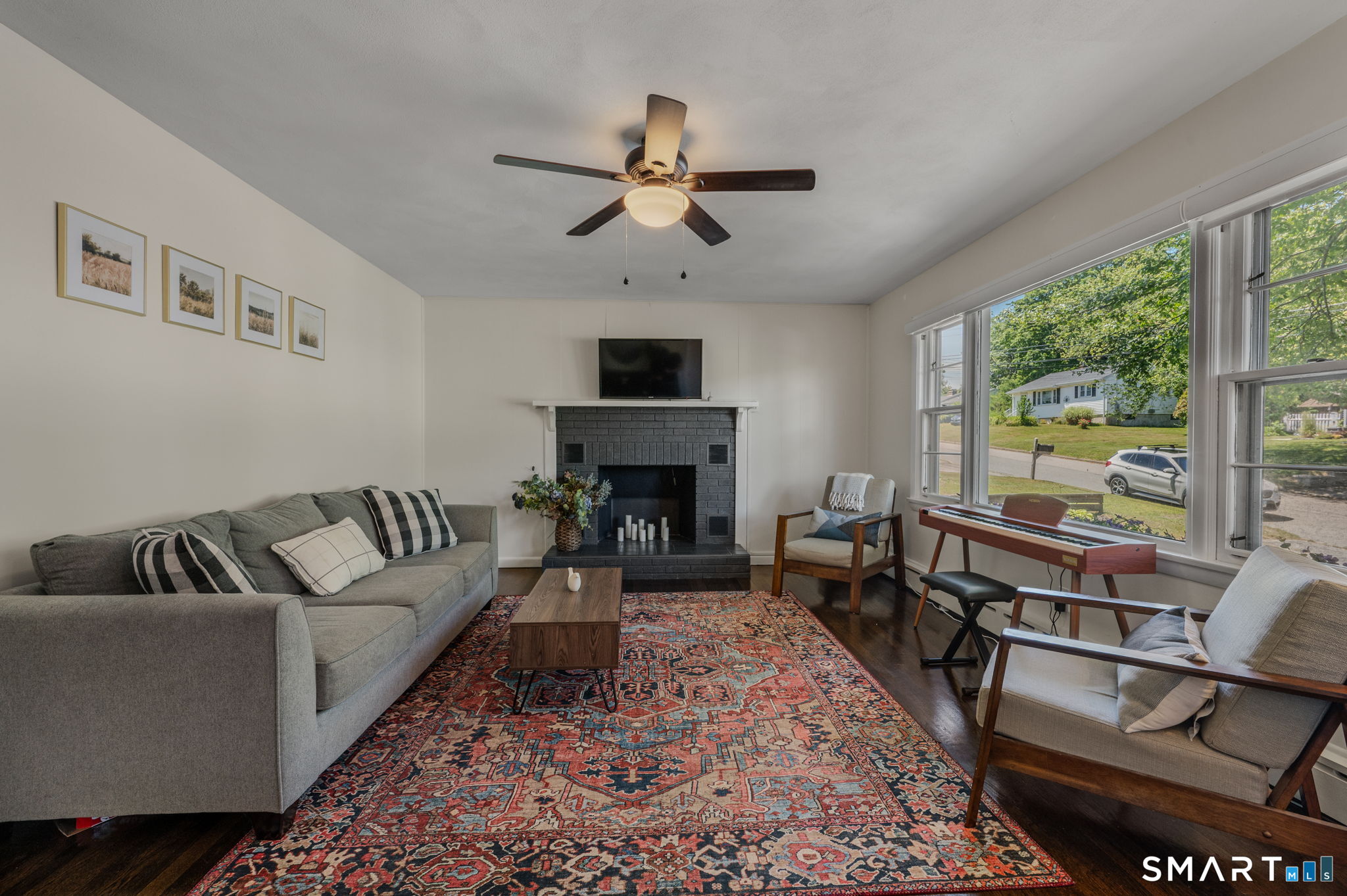 9 Hilltop Terrace Waterford CT 06385