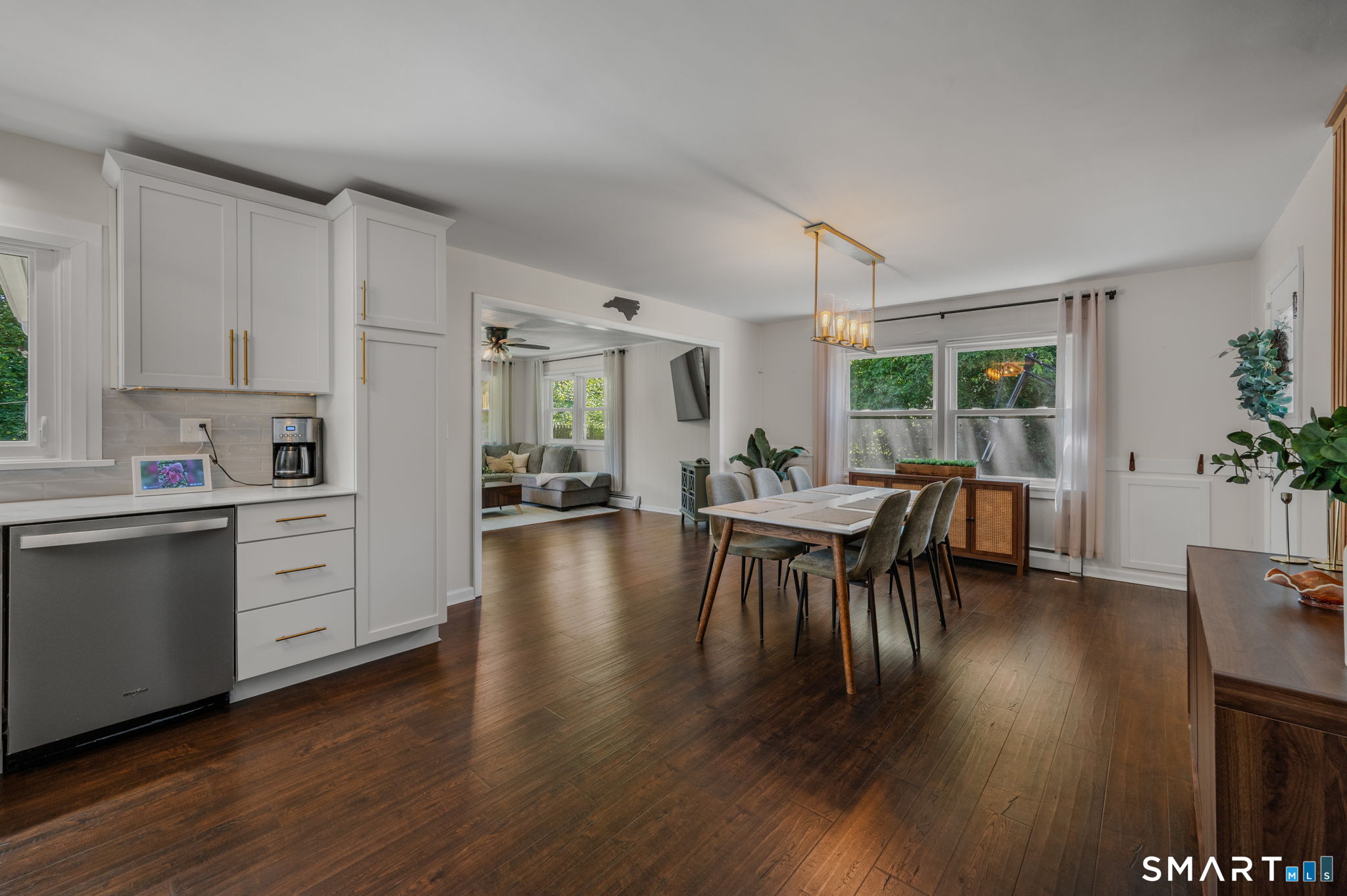 9 Hilltop Terrace Waterford CT 06385