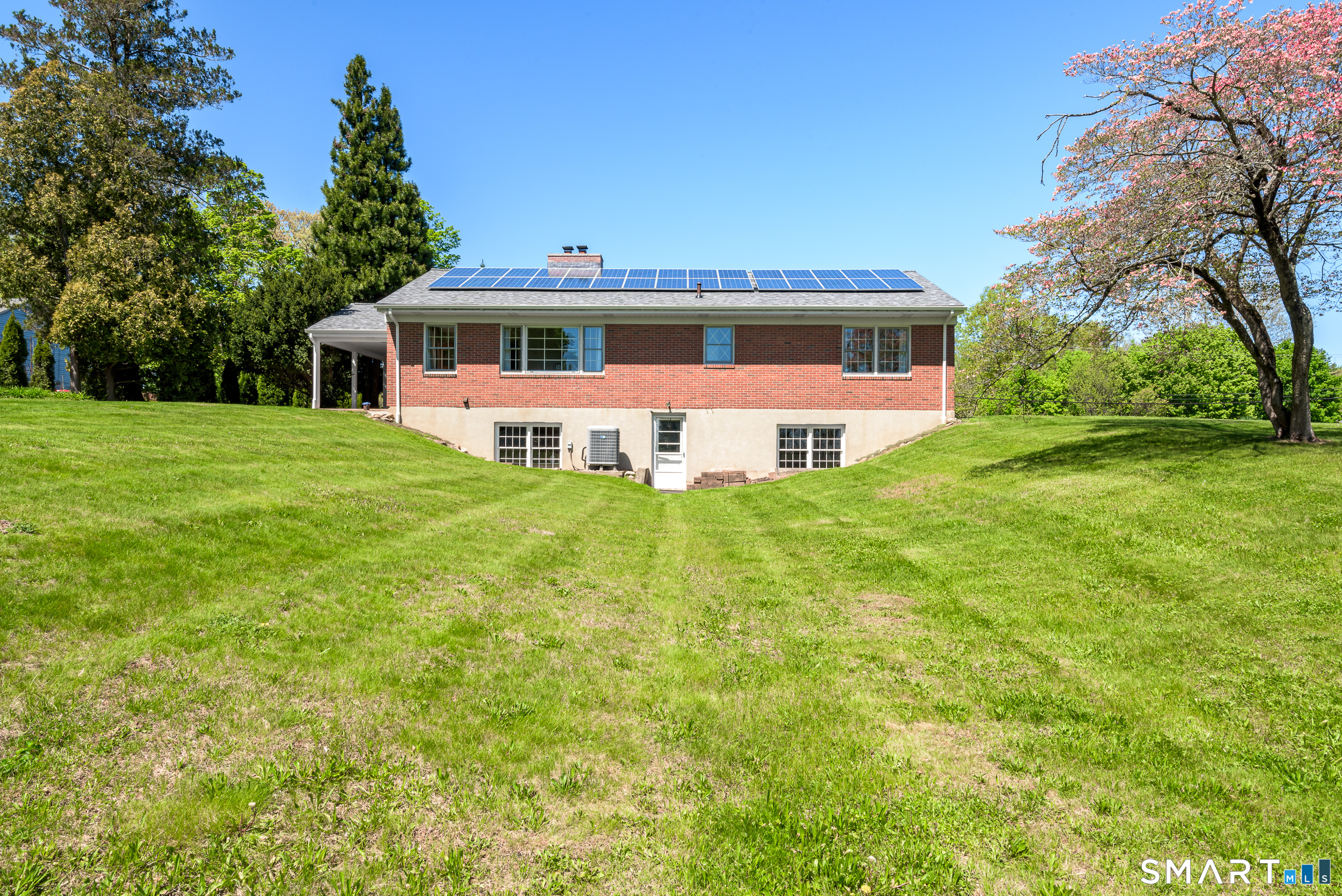207 South Main Street East Granby CT 06026