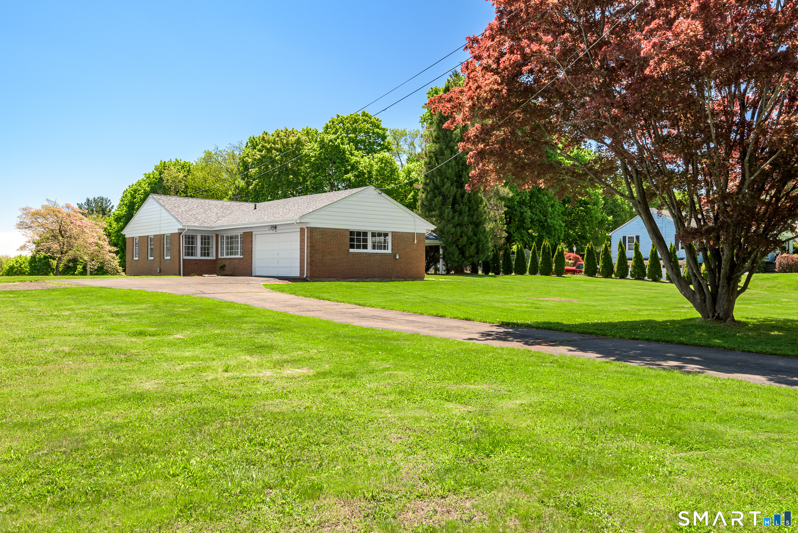 207 South Main Street East Granby CT 06026