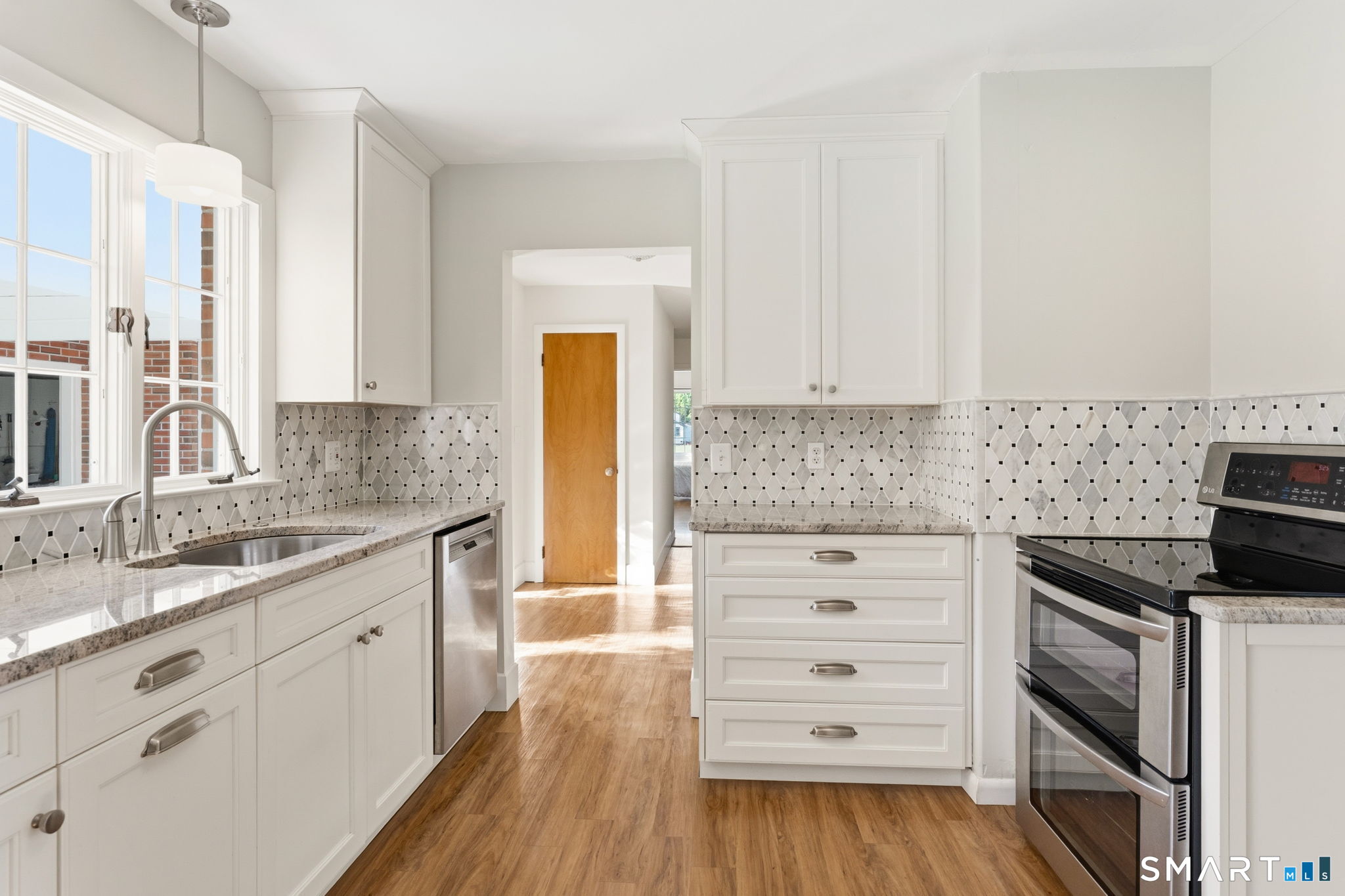 207 South Main Street East Granby CT 06026