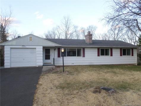 102 Ruela Drive Naugatuck CT 06770