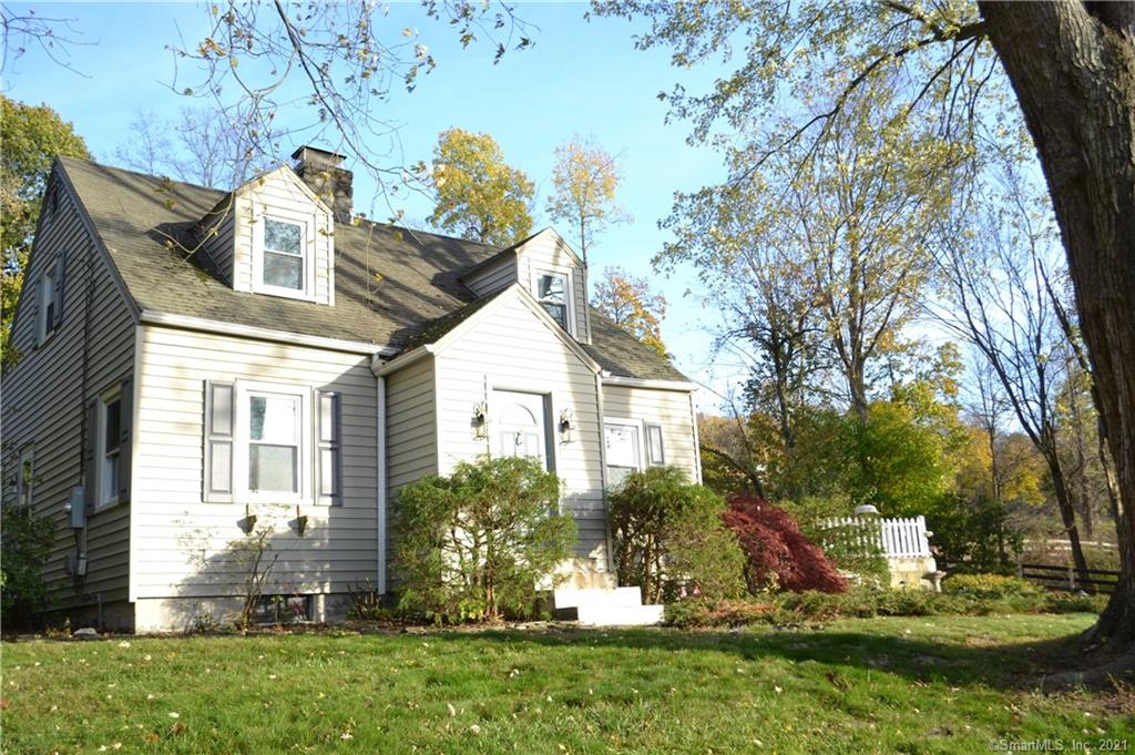 15 Fordyce Heights New Milford CT 06776
