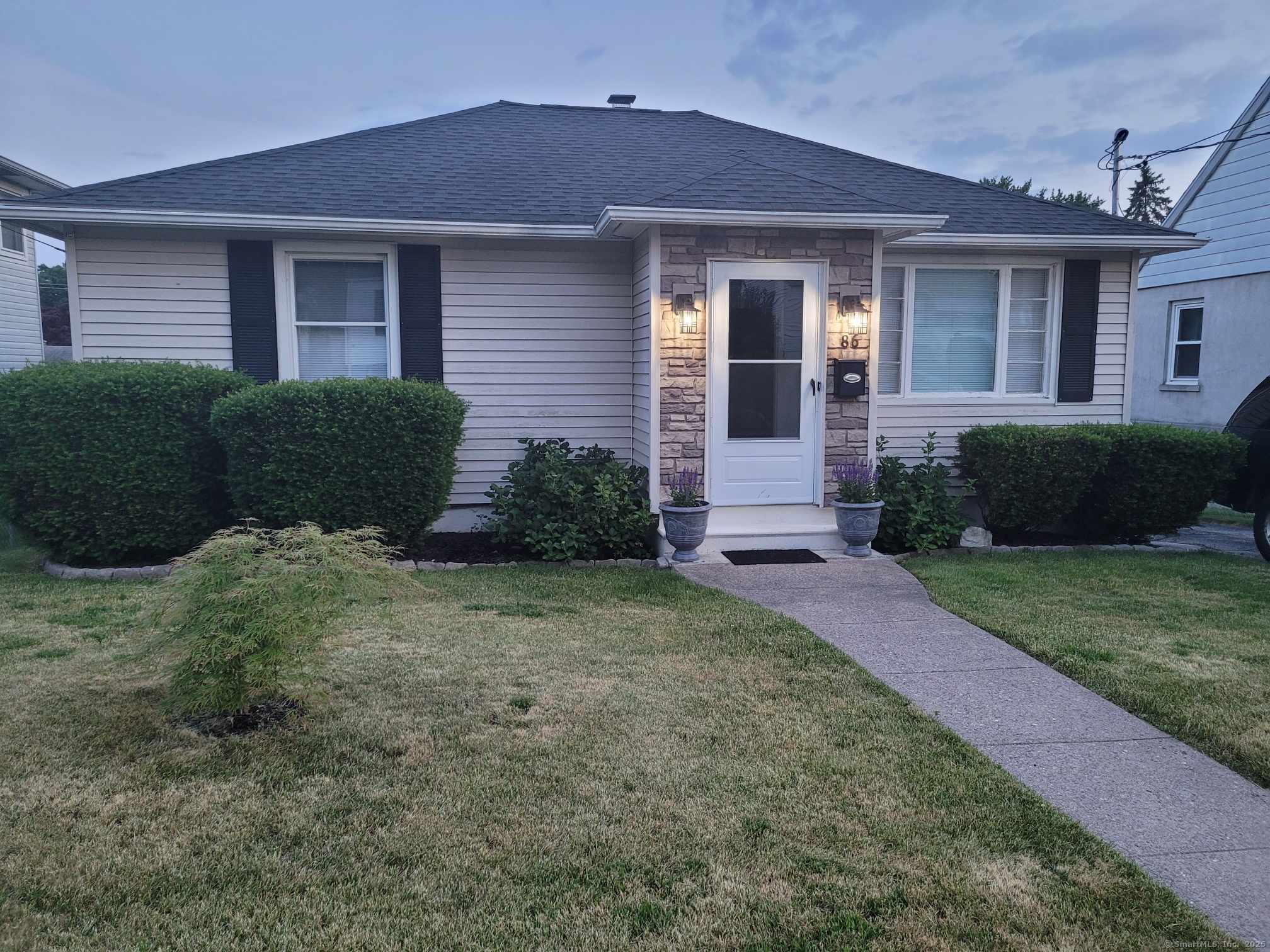 86 Rockland Avenue Waterbury CT 06708