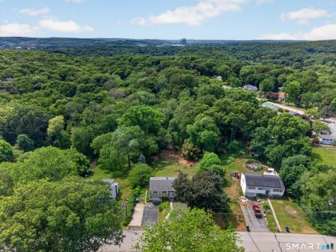 6 Willow Lane Ledyard CT 06339