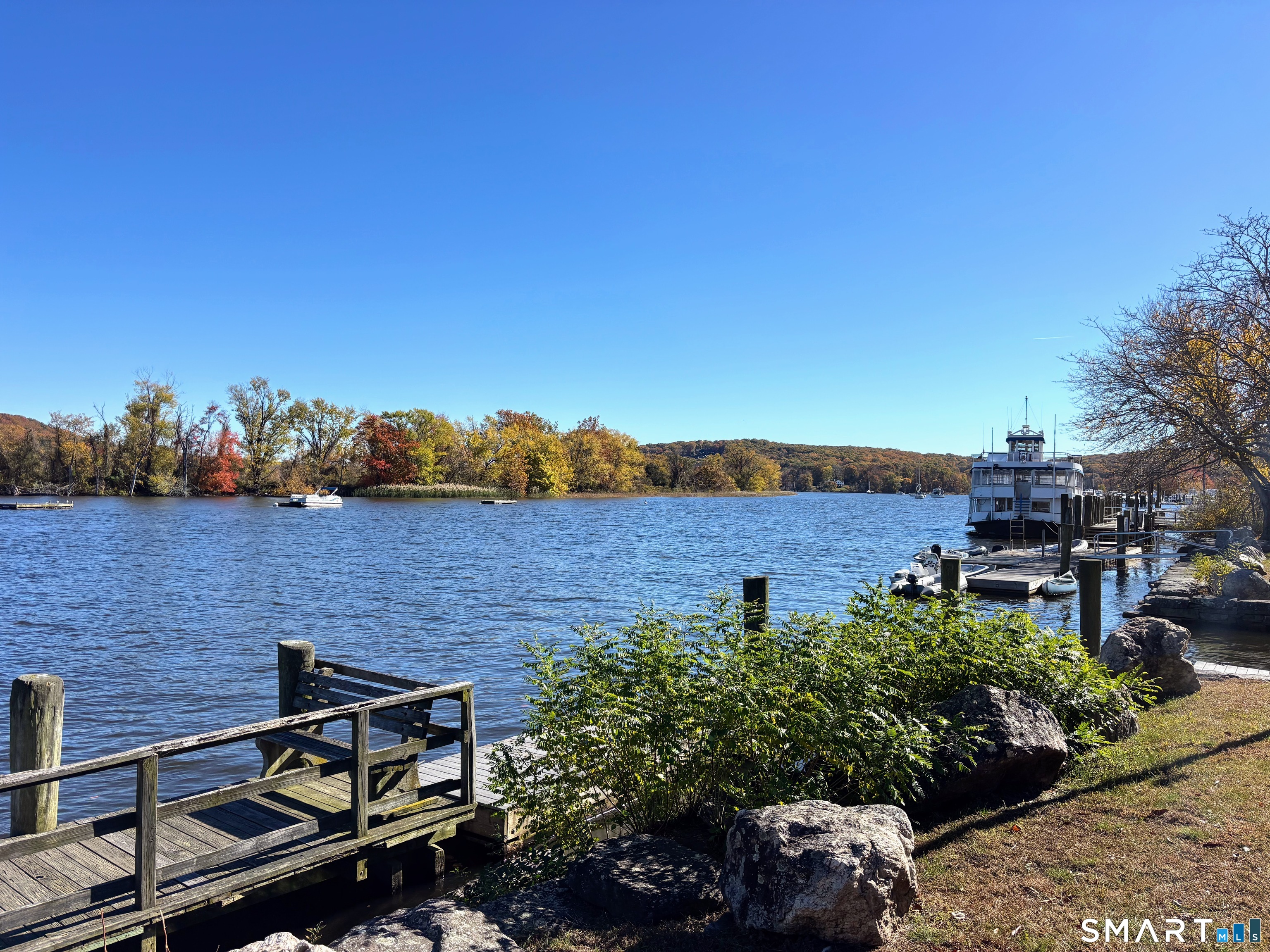 147 River Street Deep River CT 06417