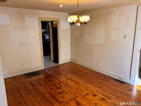 147 River Street Deep River CT 06417