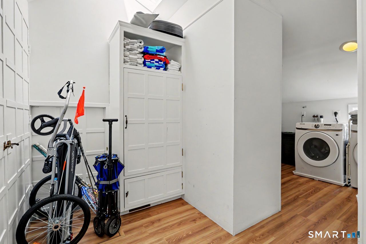32 Nearwater Road Norwalk CT 06853