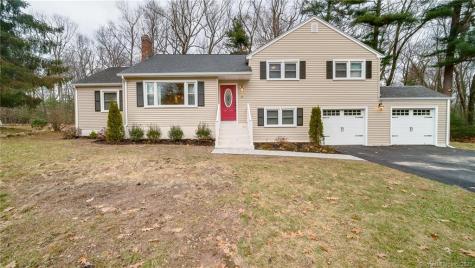4 White Birch Lane Avon CT 06001