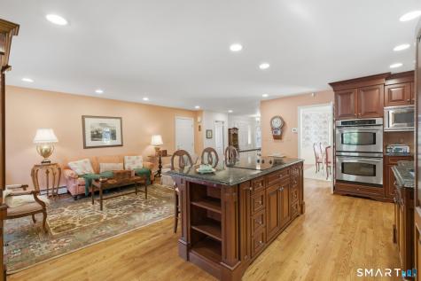 25 Norwood Road West Hartford CT 06117