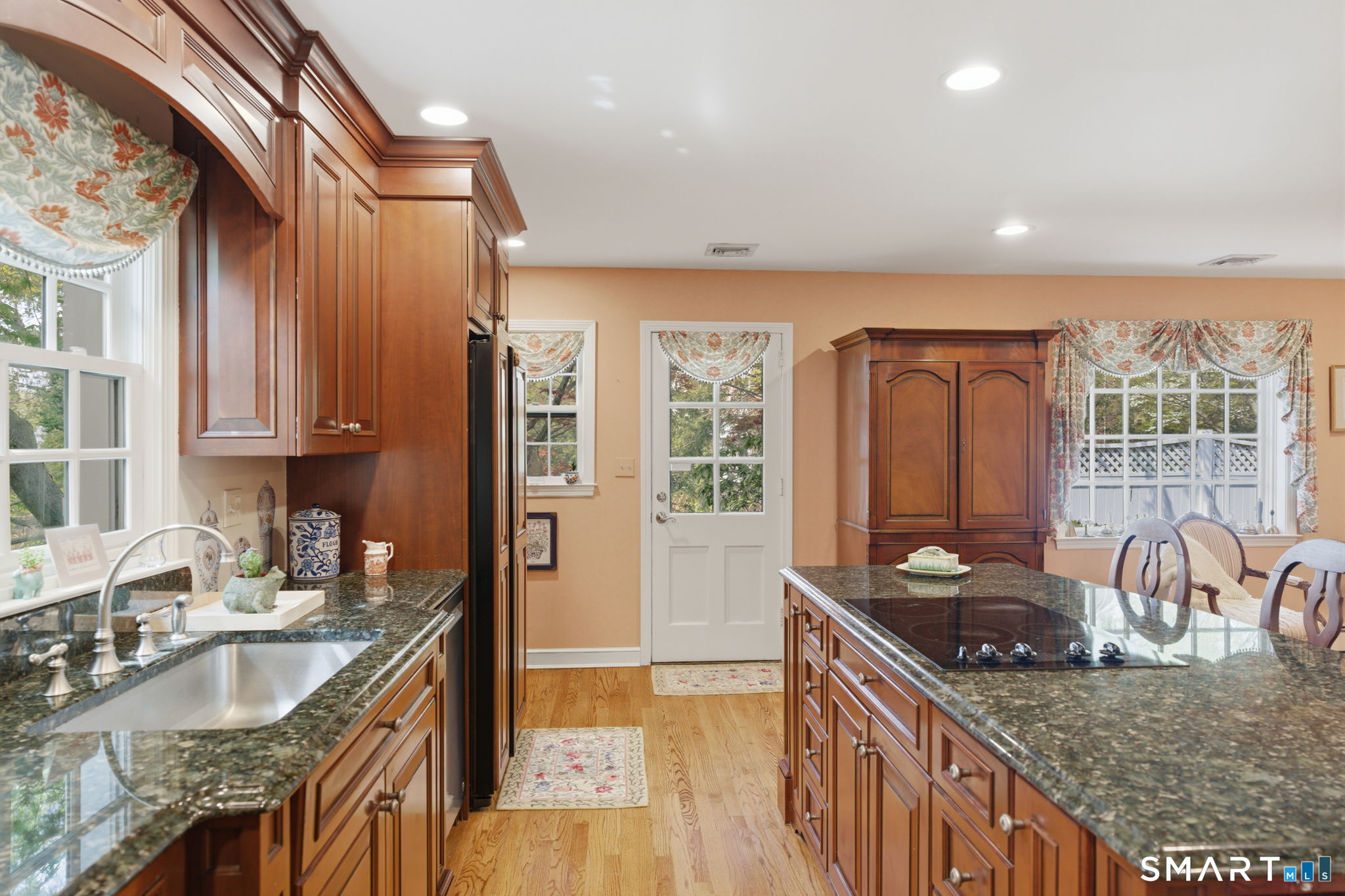 25 Norwood Road West Hartford CT 06117