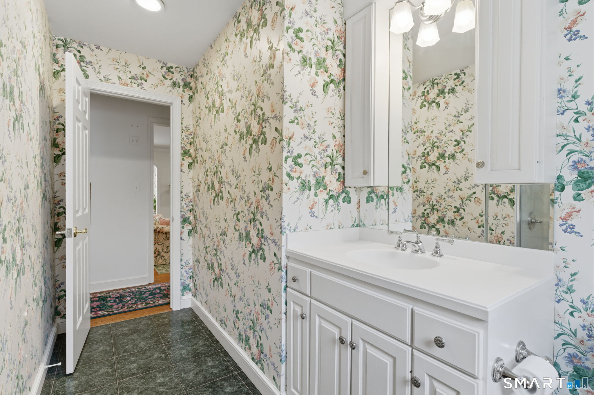 25 Norwood Road West Hartford CT 06117
