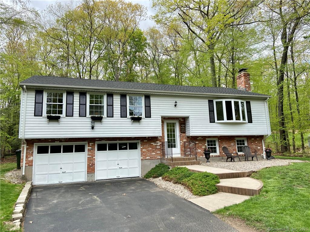 33 Woodhaven Drive Burlington CT 06013