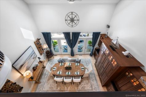 4 Laconia Drive Clinton CT 06413