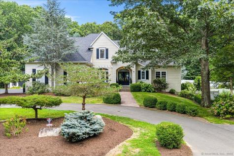 4 Laconia Drive Clinton CT 06413