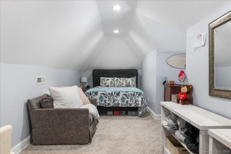 4 Laconia Drive Clinton CT 06413