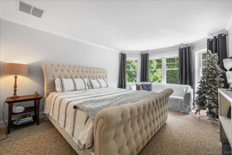 4 Laconia Drive Clinton CT 06413