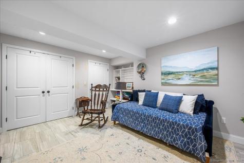 4 Laconia Drive Clinton CT 06413