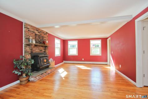 14 Horseshoe Drive East Granby CT 06026
