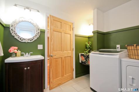 14 Horseshoe Drive East Granby CT 06026
