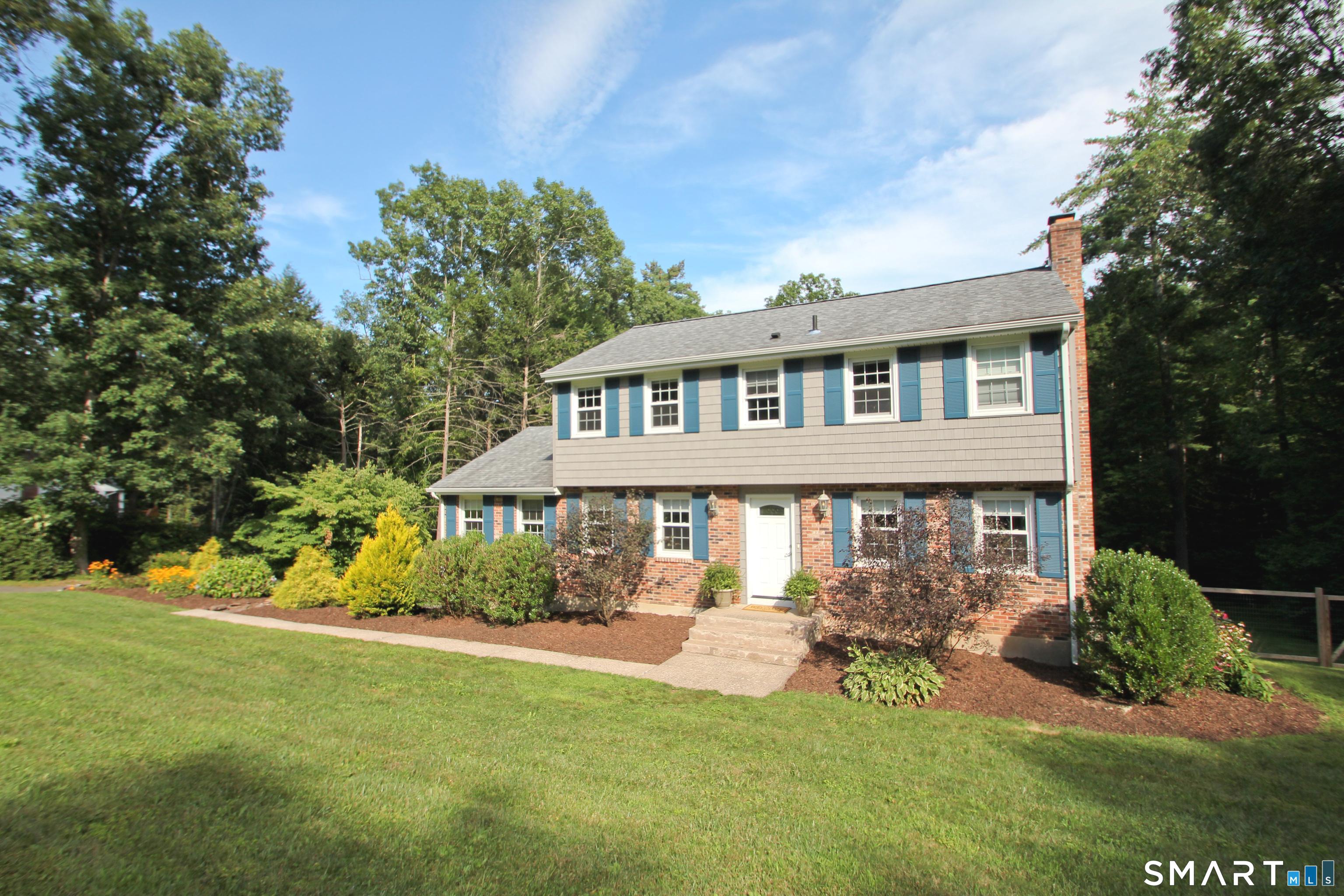 14 Horseshoe Drive East Granby CT 06026