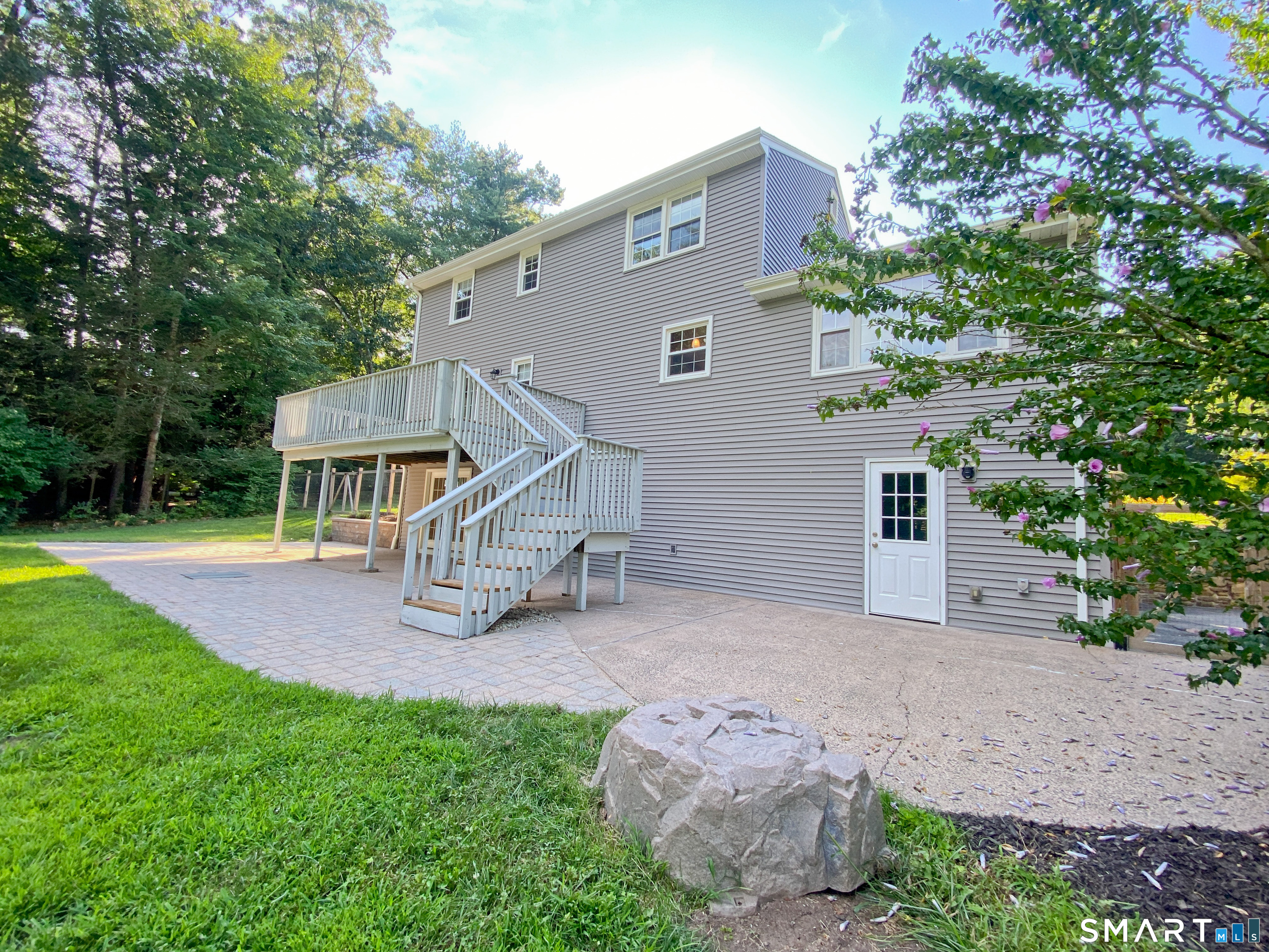 14 Horseshoe Drive East Granby CT 06026