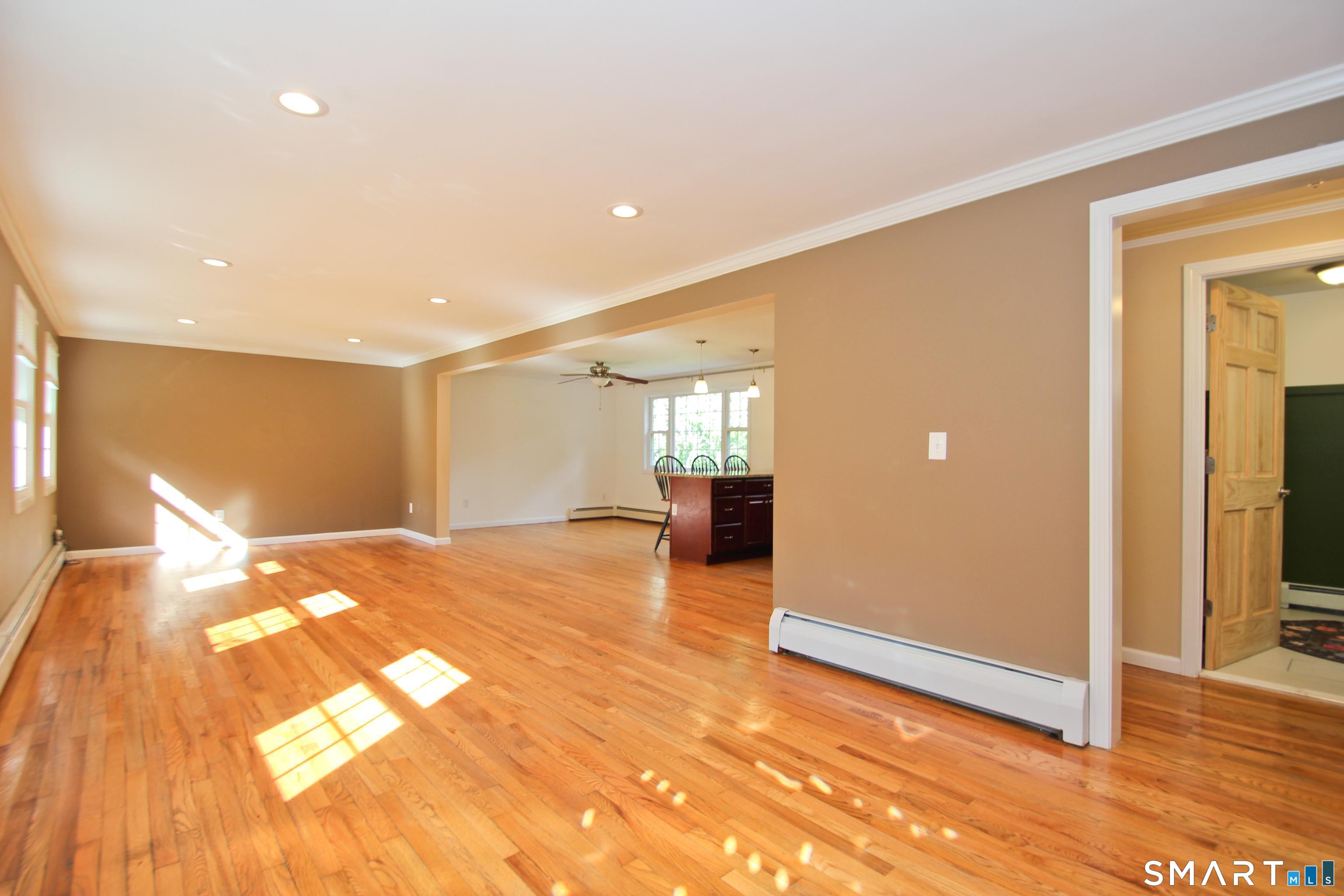 14 Horseshoe Drive East Granby CT 06026
