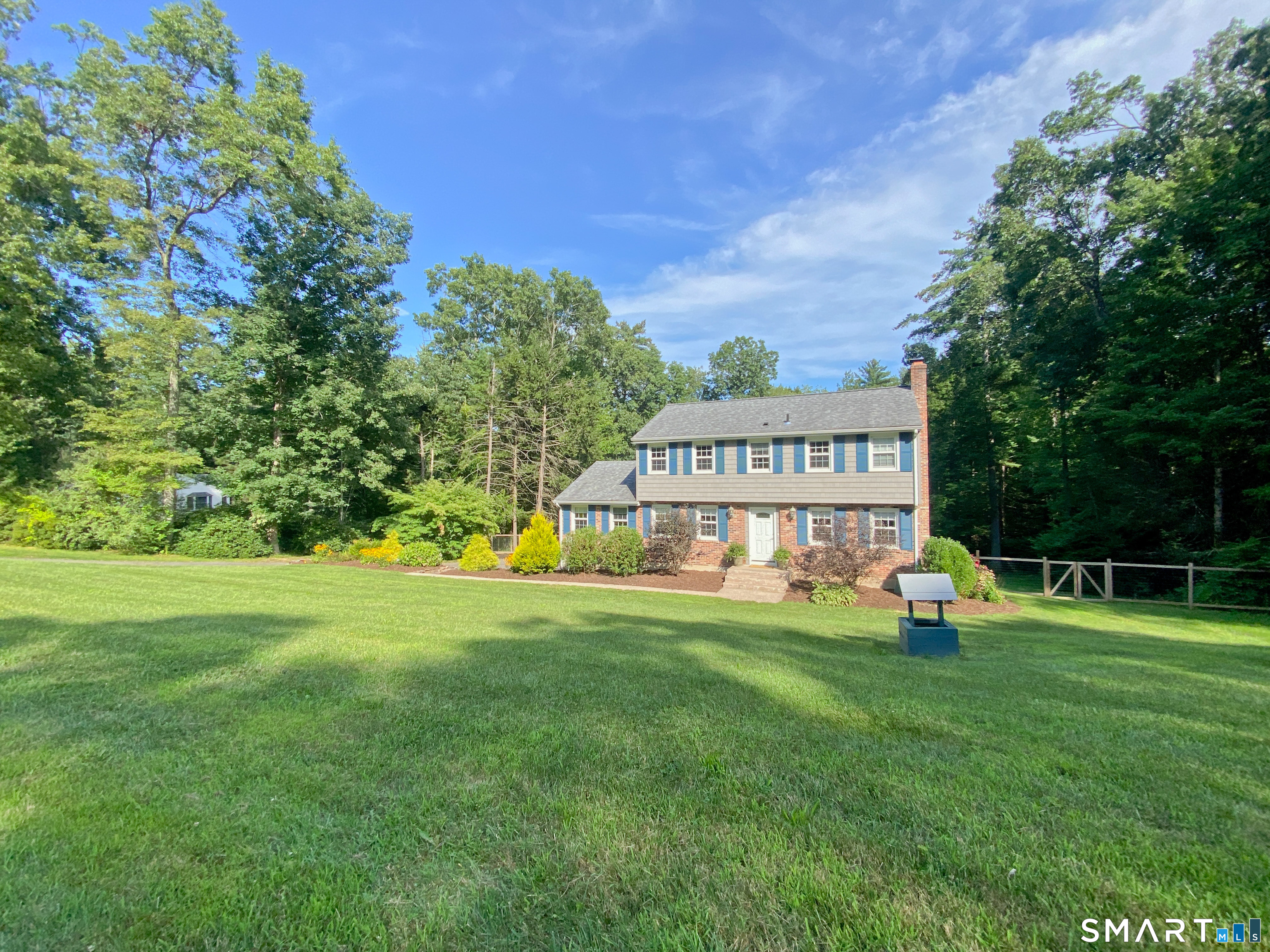14 Horseshoe Drive East Granby CT 06026