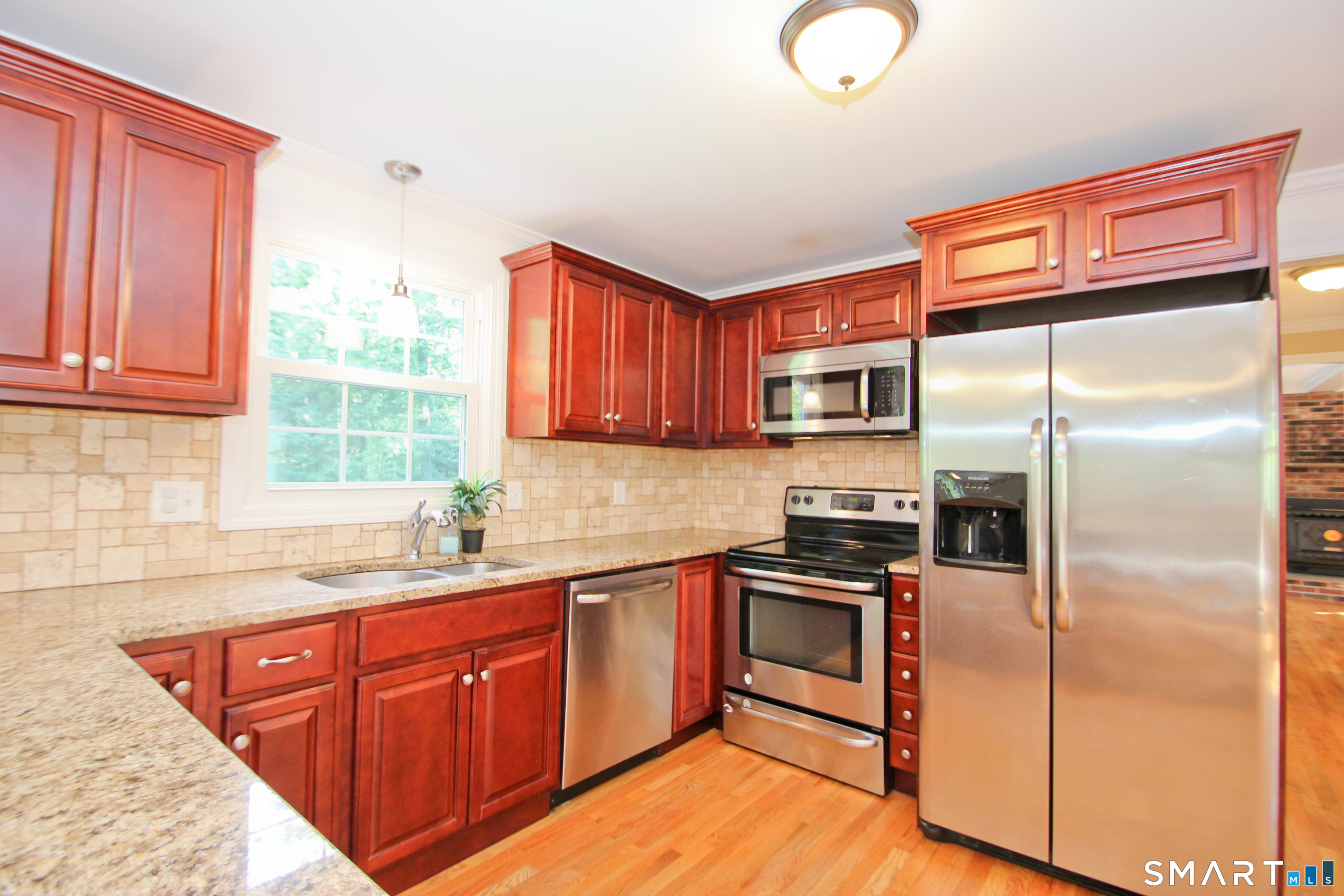 14 Horseshoe Drive East Granby CT 06026