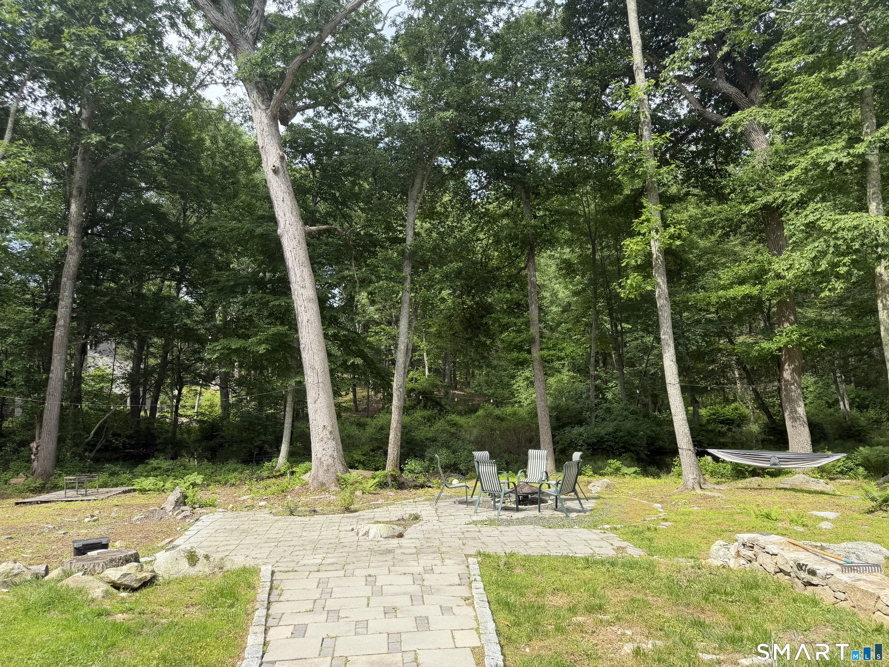 24 North Calvin Road Weston CT 06883