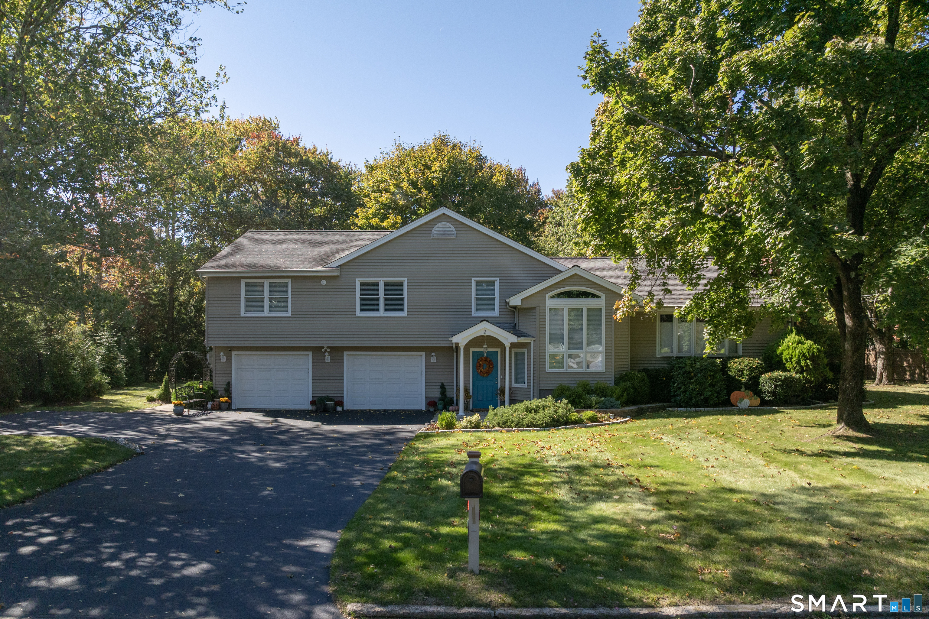 2 Patrick Lane Branford CT 06405