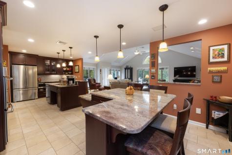 2 Patrick Lane Branford CT 06405