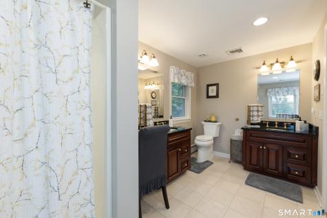 2 Patrick Lane Branford CT 06405