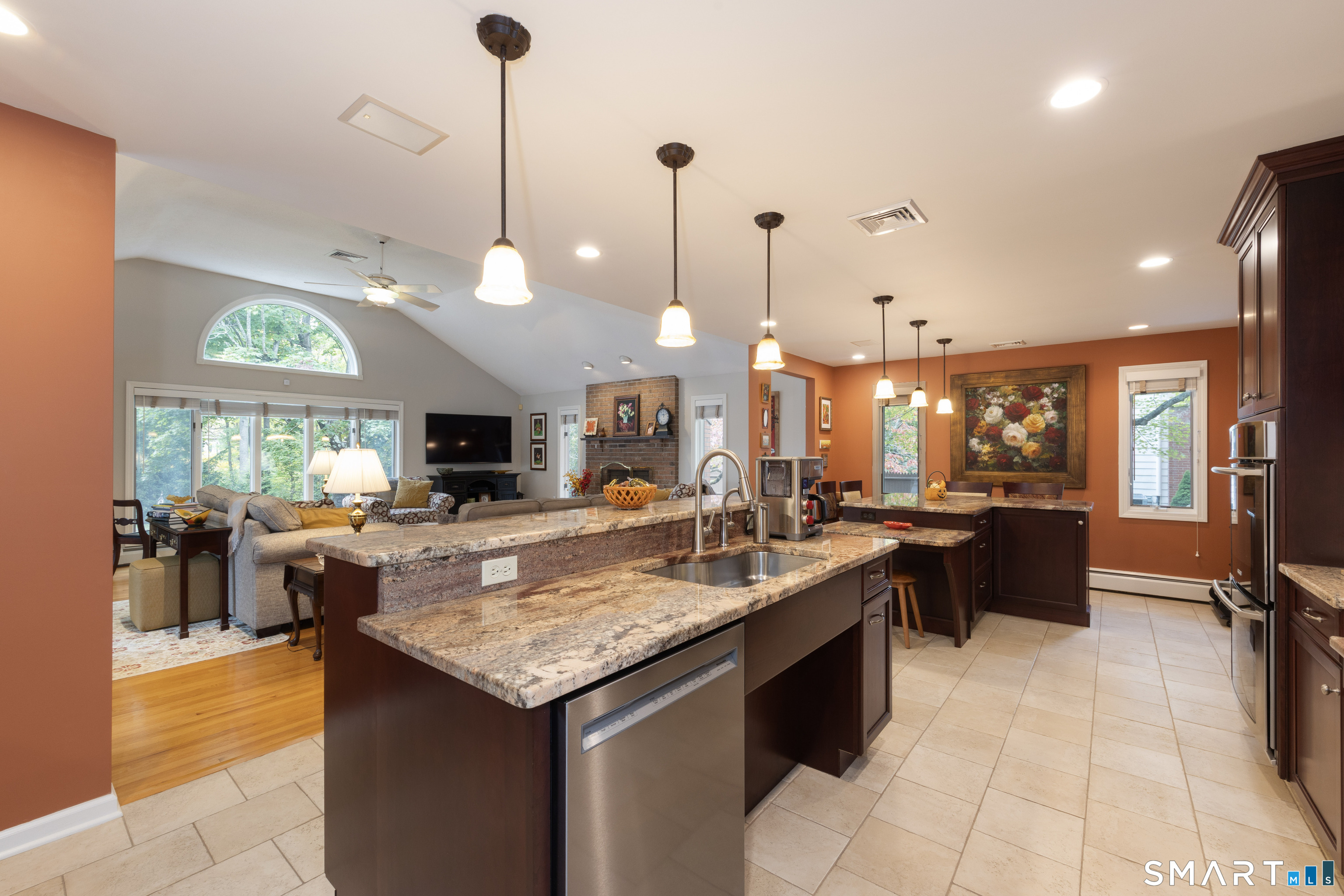 2 Patrick Lane Branford CT 06405