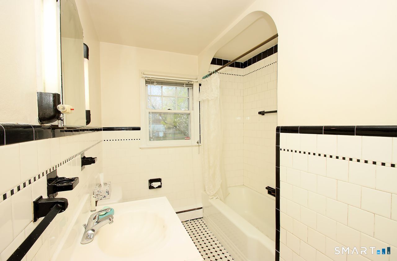 1290 Quinnipiac Avenue New Haven CT 06513