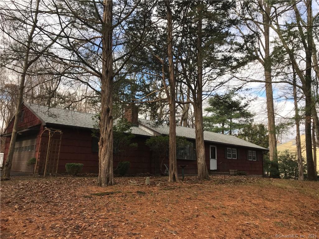49 Fieldcrest Drive Trumbull CT 06611