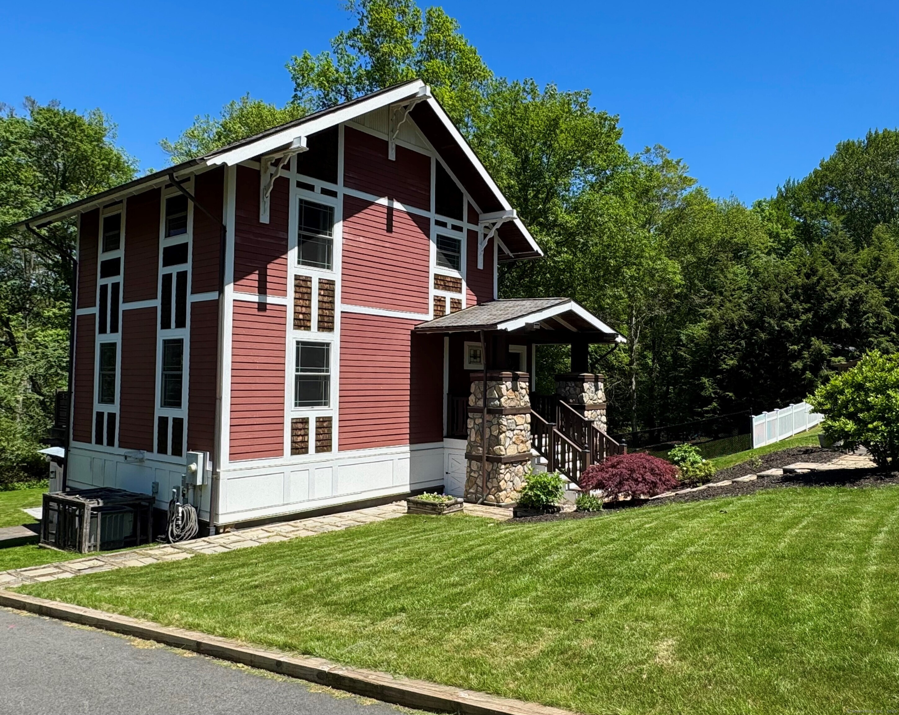 135 Poplar Drive Cheshire CT 06410