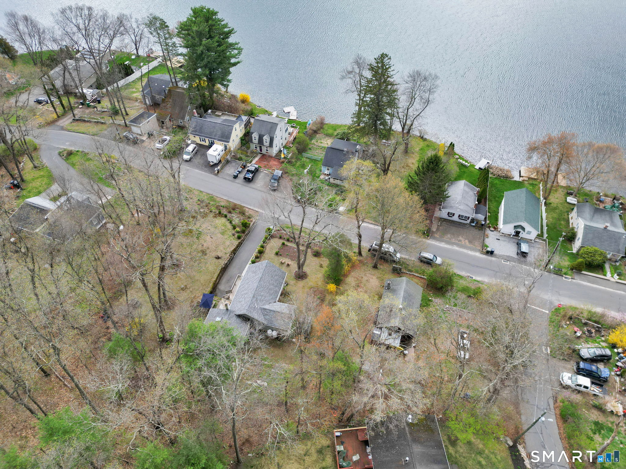 105 Lake Plymouth Boulevard Plymouth CT 06782