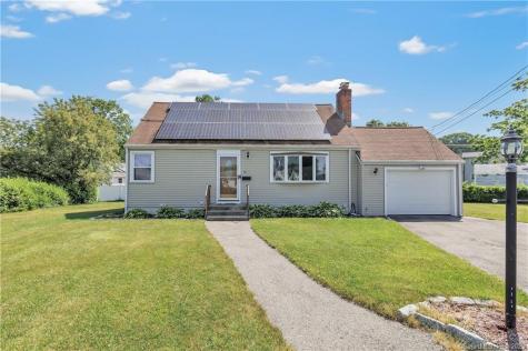 10 Norman Circle Milford CT 06460