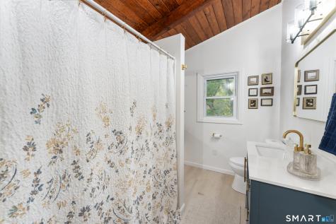 38 Pattagansett Drive East Lyme CT 06333