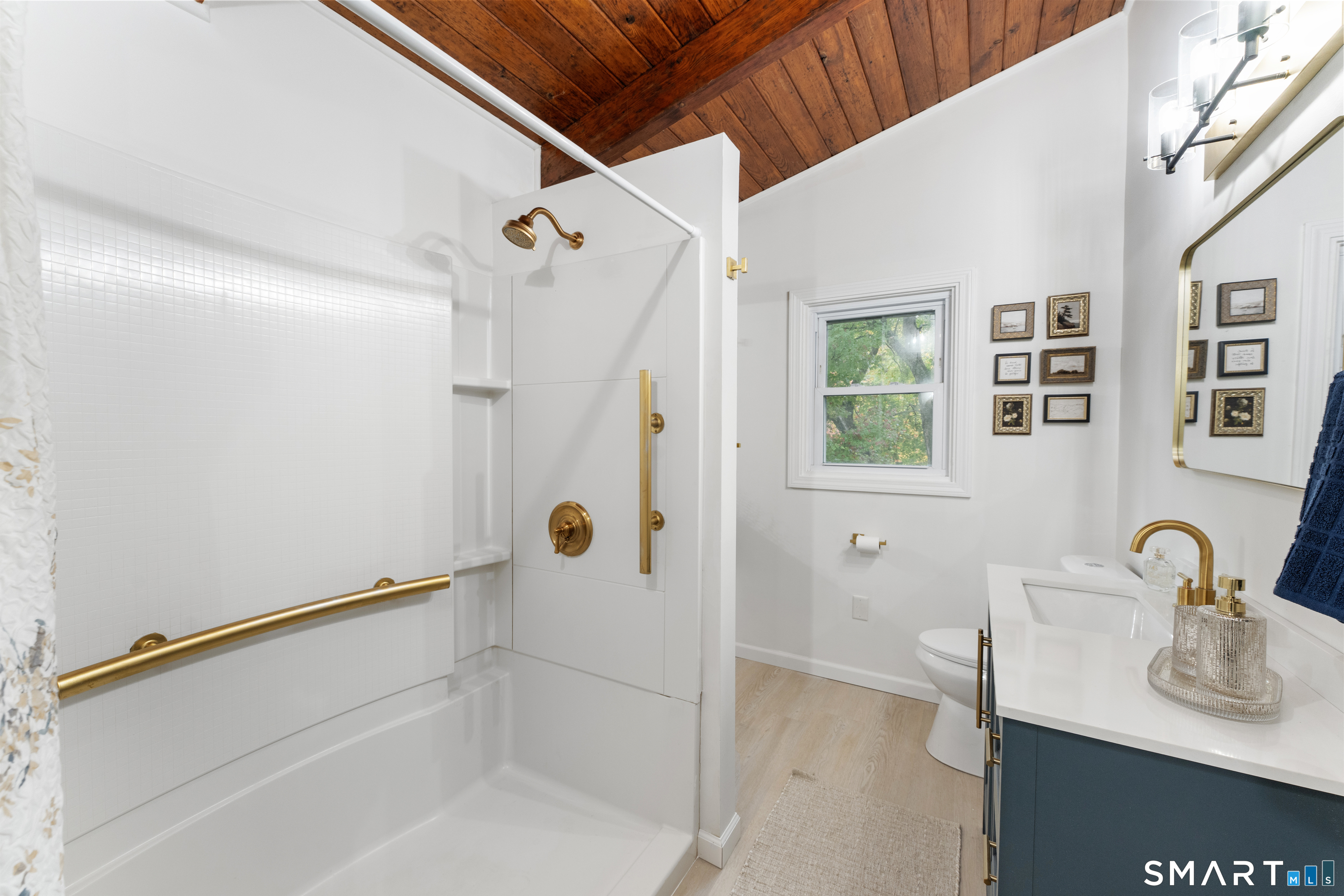 38 Pattagansett Drive East Lyme CT 06333