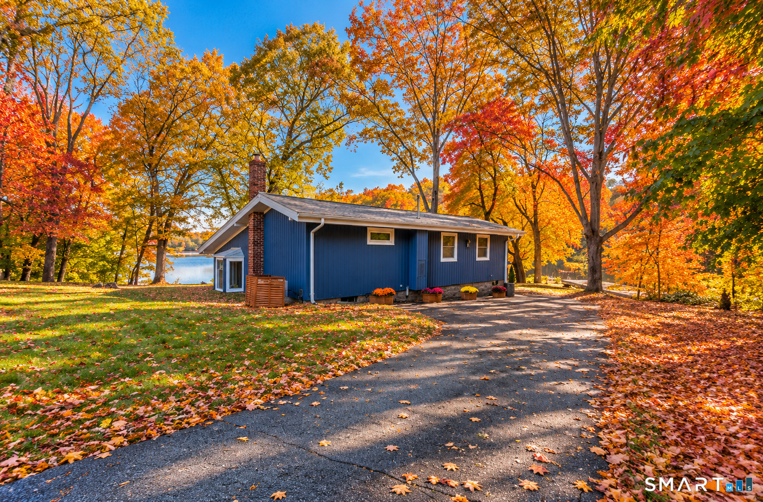 38 Pattagansett Drive East Lyme CT 06333
