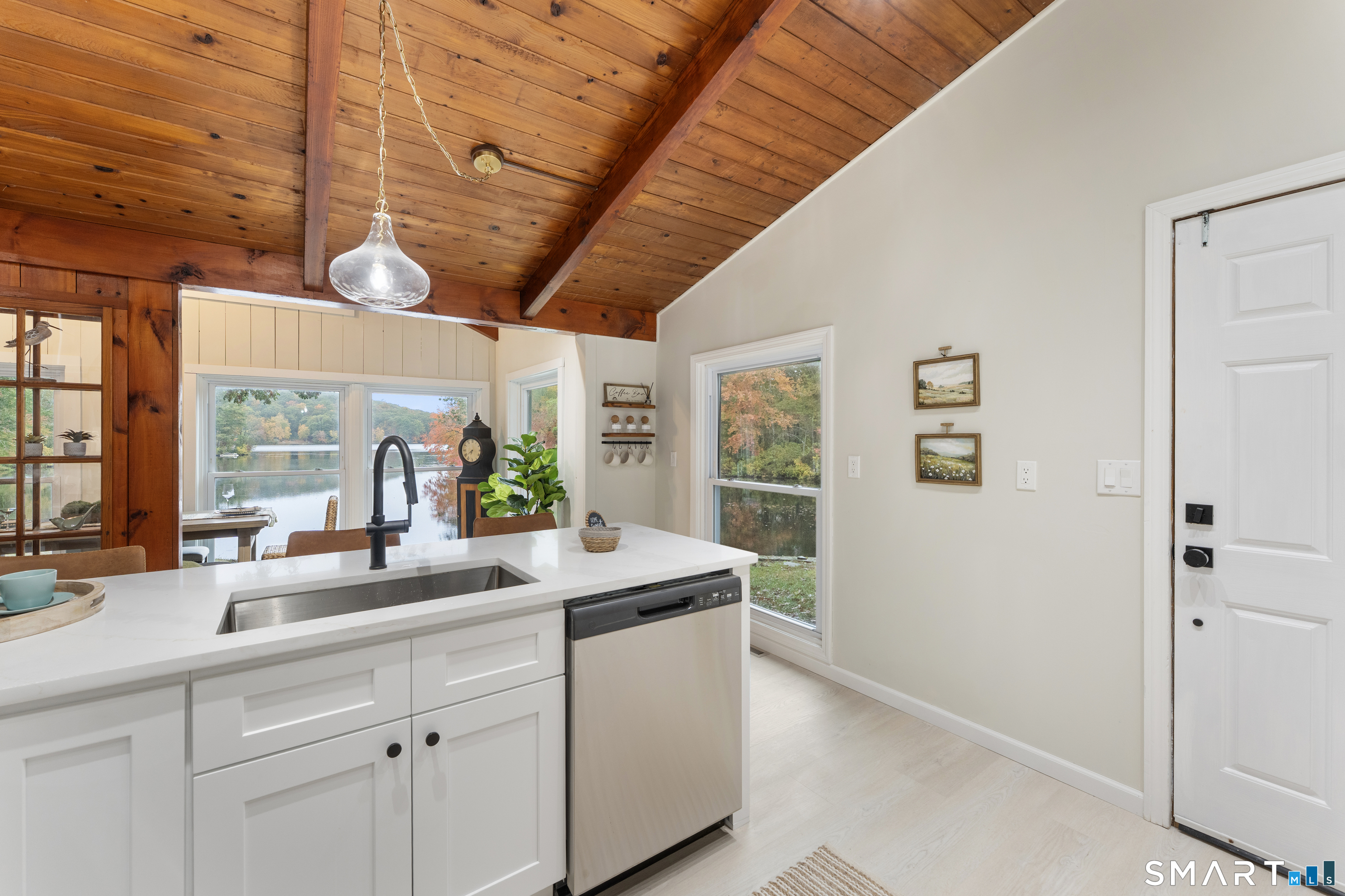 38 Pattagansett Drive East Lyme CT 06333