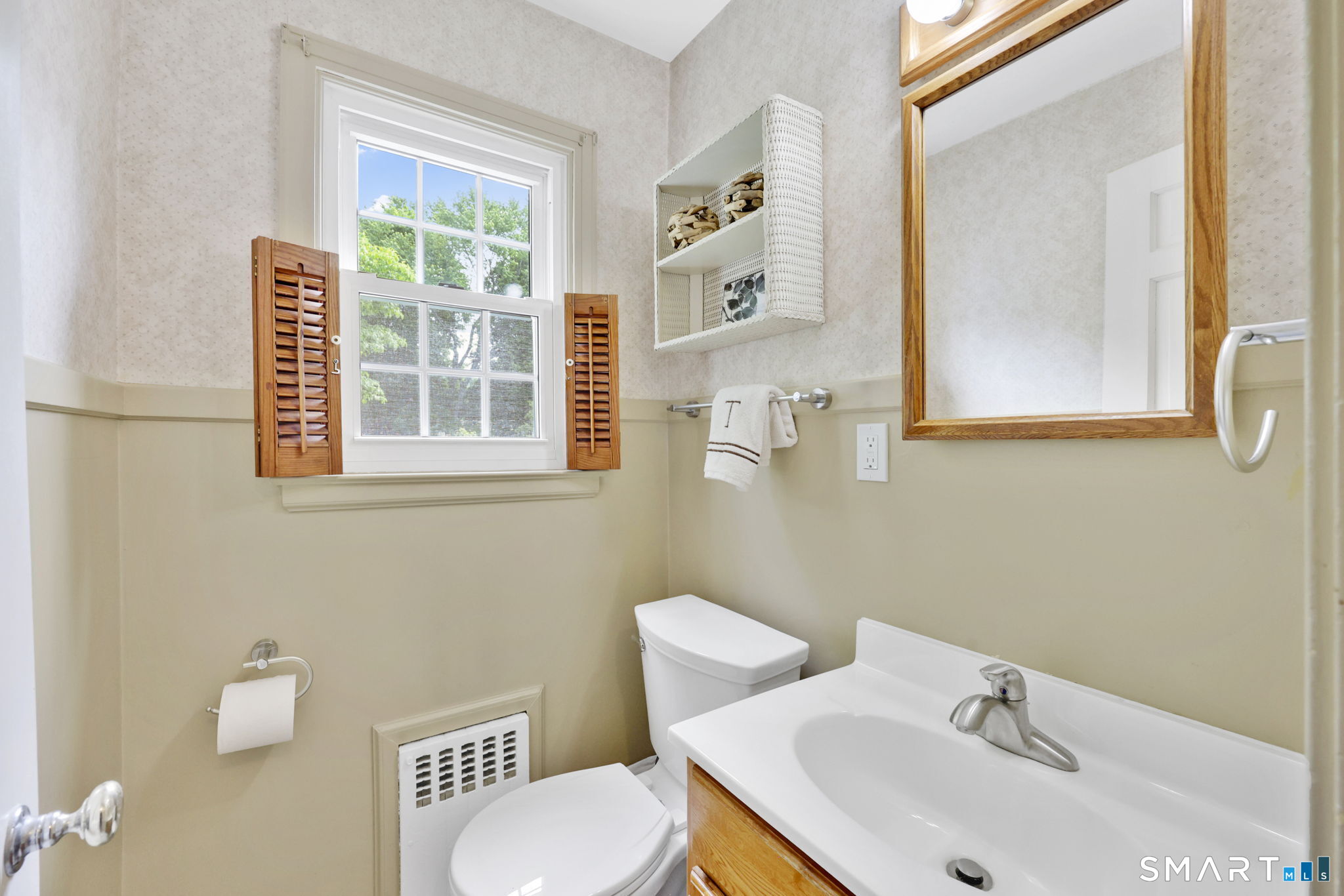 23 Francis Avenue Newington CT 06111