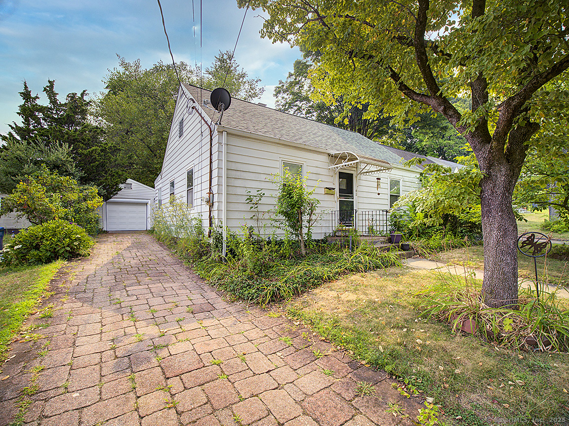 42 Palmer Avenue Hamden CT 06514