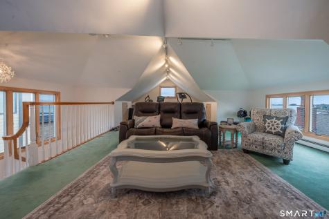5 Loop Road Clinton CT 06413