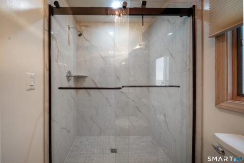 5 Loop Road Clinton CT 06413