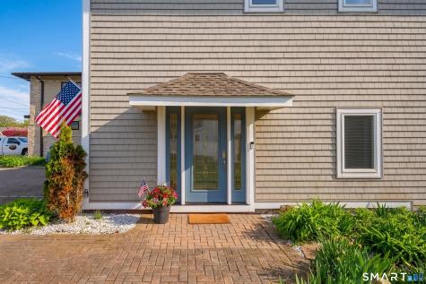 5 Loop Road Clinton CT 06413