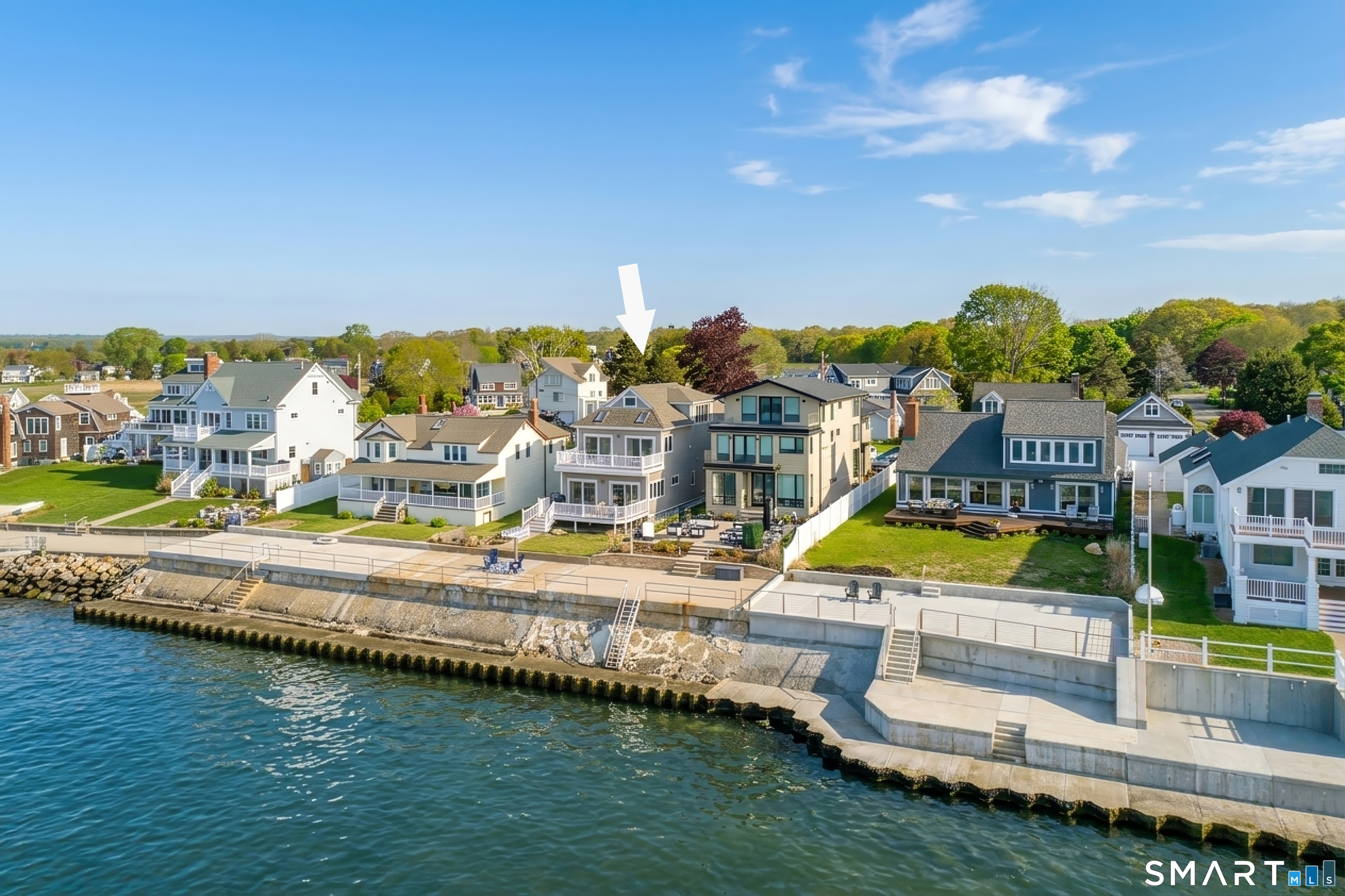 5 Loop Road Clinton CT 06413