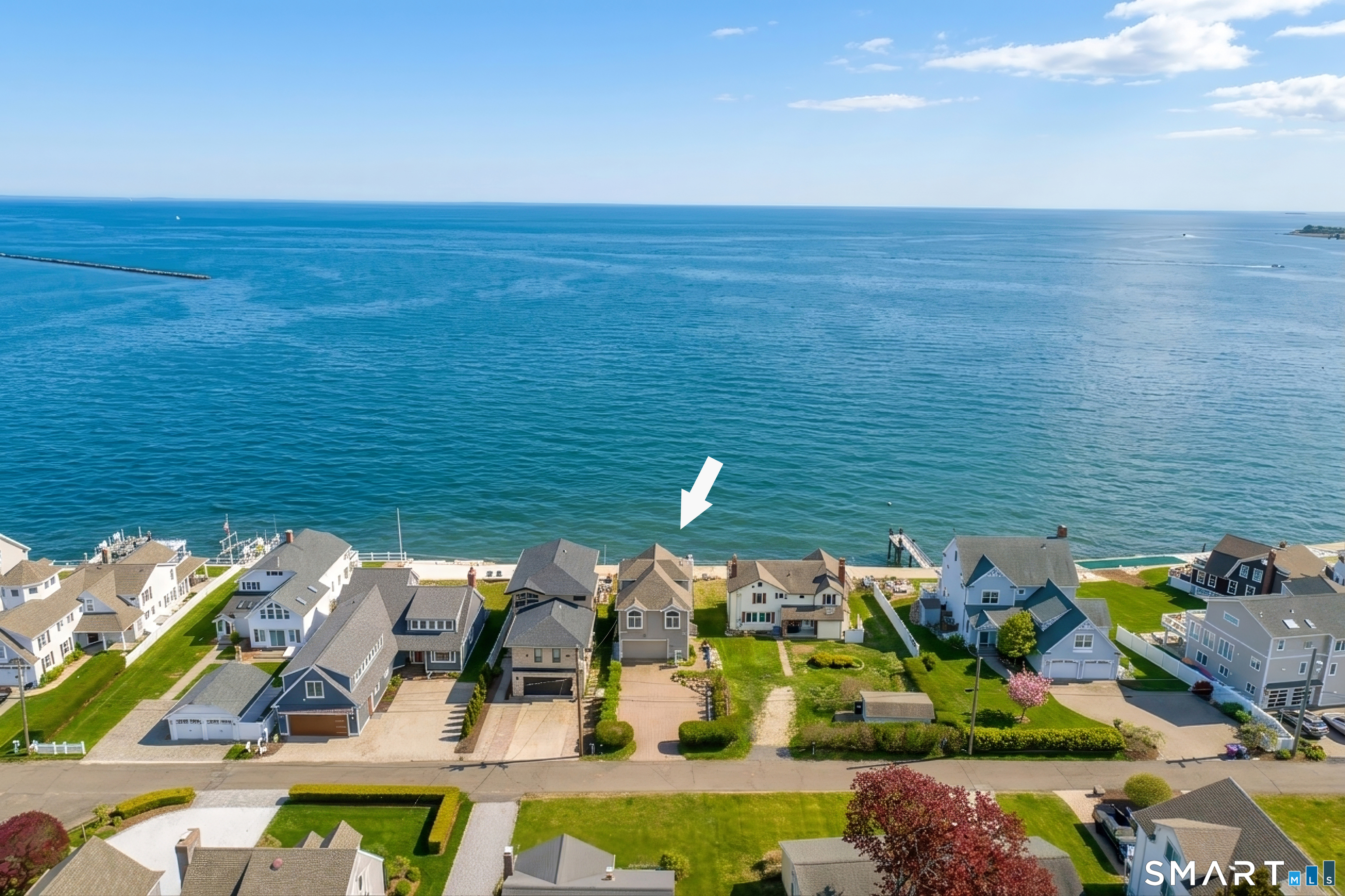5 Loop Road Clinton CT 06413